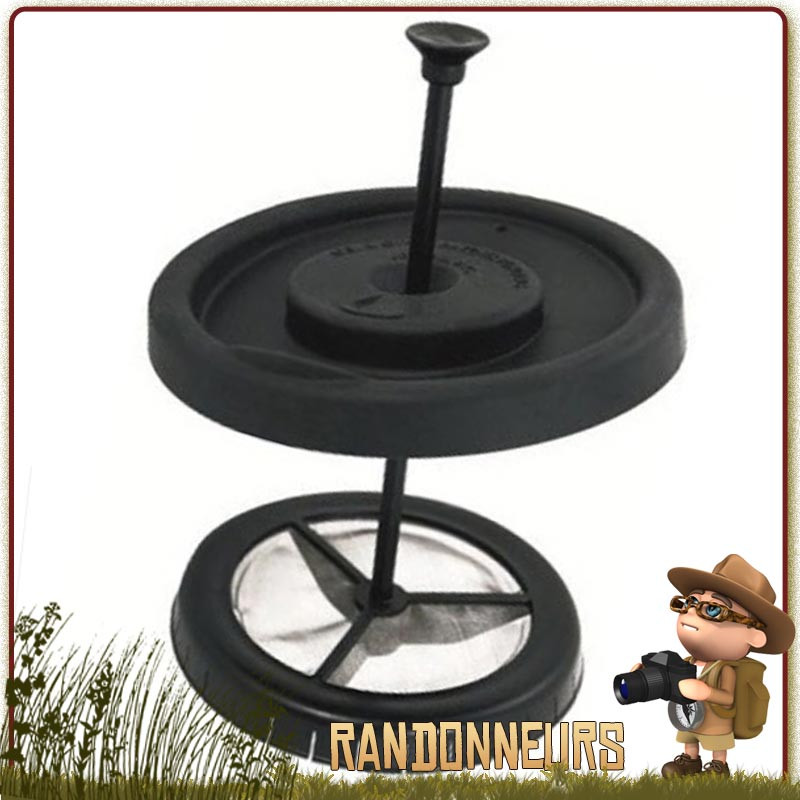 Presse Café pour réchaud à gaz JETBOIL. Ce presse café pratique s'ajoute à votre réchaud randonnée légère Jetboil Presse Café pour réchaud à gaz JETBOIL. Ce presse café pratique s'ajoute à votre réchaud randonnée légère Jetboil