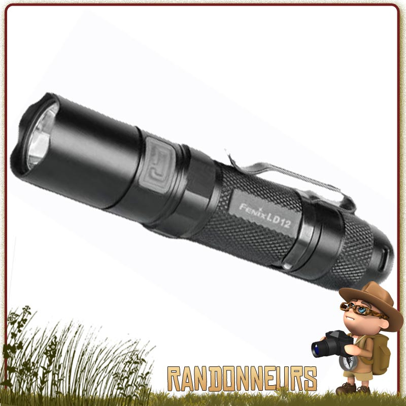 Lampe torche puissante, la FENIX LD12 donne 125 lumens sur près de 87 mètres, seulement sur une pile AA Lampe torche puissante, la FENIX LD12 donne 125 lumens sur près de 87 mètres, seulement sur une pile AA